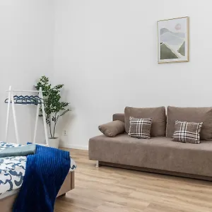 Utulny V Centru Azur Apartmán
